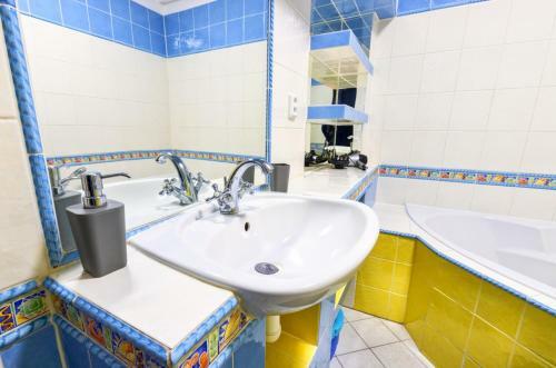 Hotel Apartman Hugo