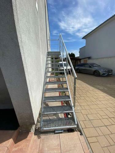 Sparrow Apartmens