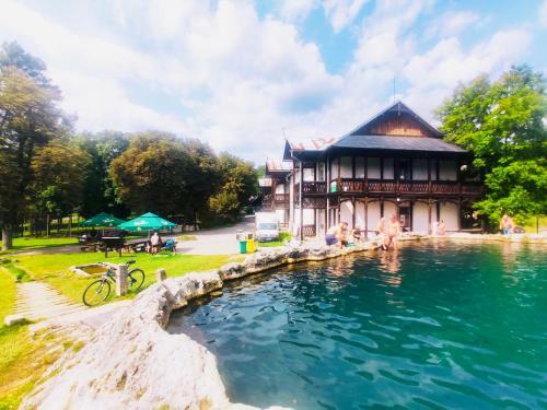 Hostal Penzi�n Bach