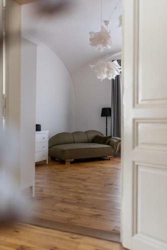 Apartamento Fajront - Kr�sny Historick� Byt V Srdci Kremnice