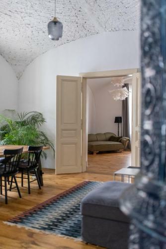 Apartamento Fajront - Kr�sny Historick� Byt V Srdci Kremnice