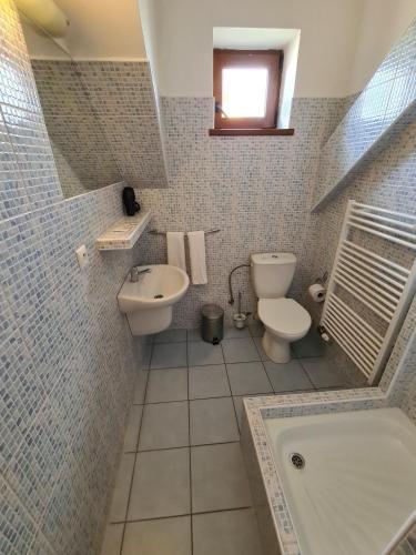 Hostal Penzi�n-villa ?ur?�k