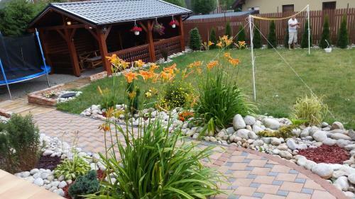 Hostal Penzi�n-villa ?ur?�k
