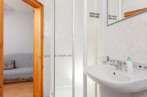 Hostal Penzi�n Javor