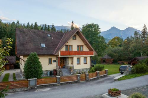 Hostal Penzi�n Javor