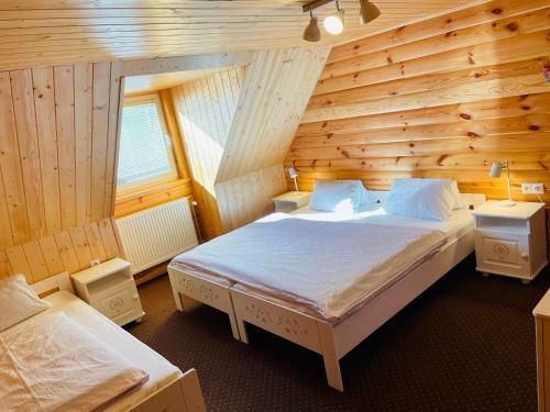 Lodge Chalupa Za Les�kom