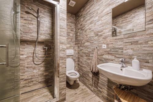 Hostal Penzi�n Neme?any ?diar