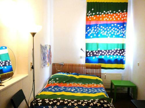 Apartamentos O11- Gro�z�gige Fewo Im K�nstlerhaus