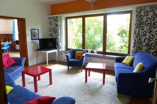 Apartamentos O11- Gro�z�gige Fewo Im K�nstlerhaus