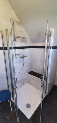 Apartamento Ferienwohnungen "am Berge"