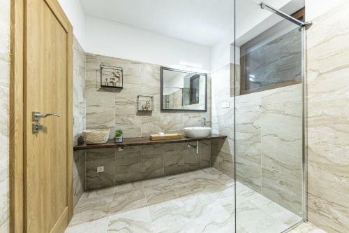Hostal Apartm�nov� Dom Poludnica - Chopok Juh