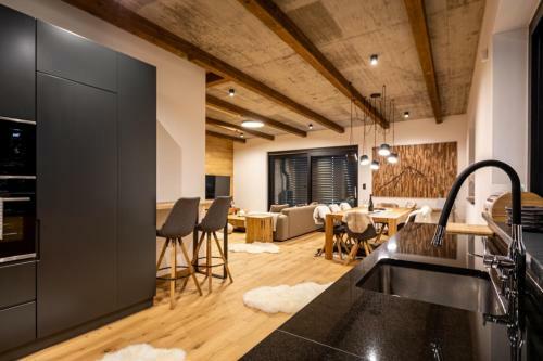 Villa Kino Strba Apartments