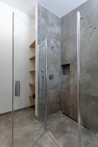 Villa Kino Strba Apartments