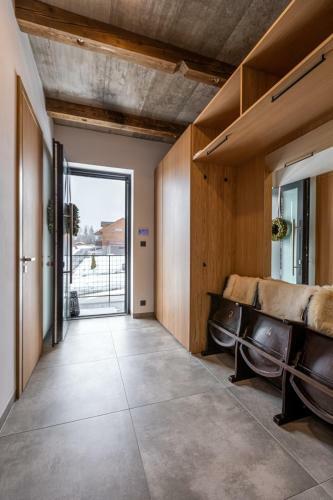 Villa Kino Strba Apartments