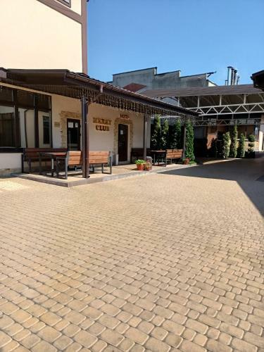 Hotel Merry Club