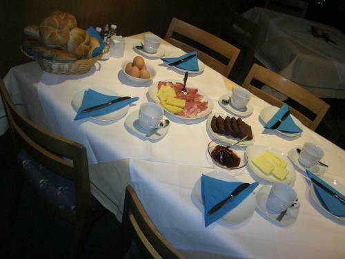 Hostal Gasthof Hirschen