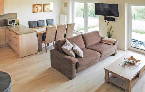 Holiday Home K�stenweg J
