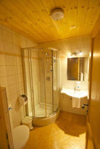 Hostal Gasthof Alpl