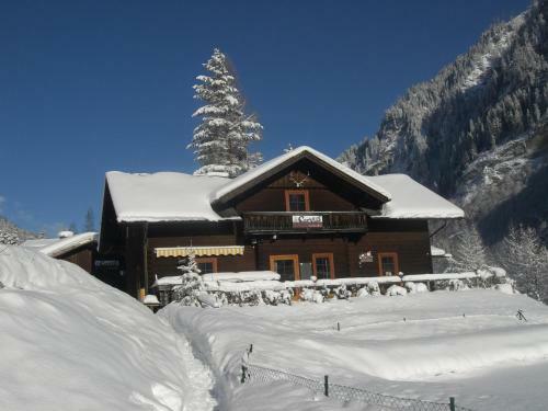 Landhotel Und Aparthotel Almr�sl