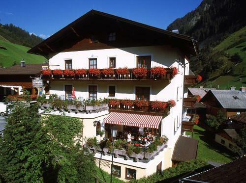 Landhotel Und Aparthotel Almr�sl