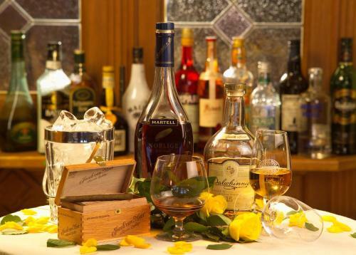 Landhotel Und Aparthotel Almr�sl