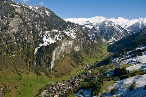 Landhotel Und Aparthotel Almr�sl