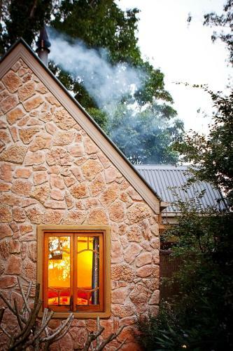 Lodge Witches Falls Cottages