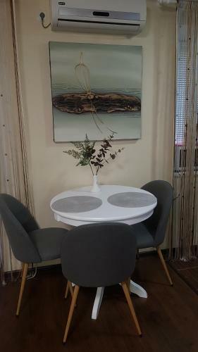 Center Park Apartment
