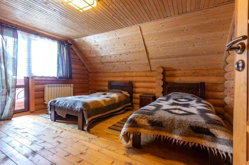 Mayak Chalet Resort Mykulychyn