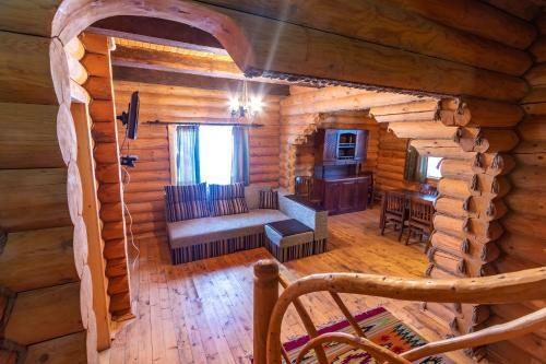 Mayak Chalet Resort Mykulychyn