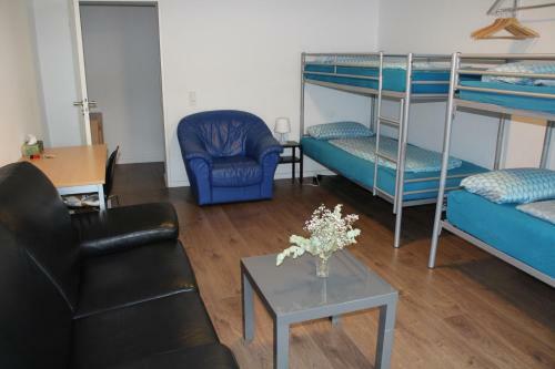 Bed & Breakfast Rooms In Shared House Saarbrucken Center