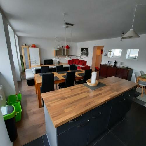 Bed & Breakfast Rooms In Shared House Saarbrucken Center