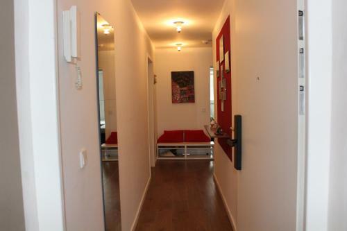 Bed & Breakfast Rooms In Shared House Saarbrucken Center