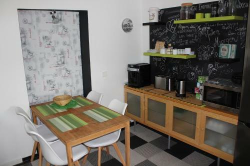 Bed & Breakfast Rooms In Shared House Saarbrucken Center