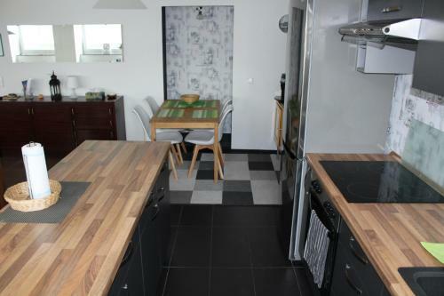 Bed & Breakfast Rooms In Shared House Saarbrucken Center