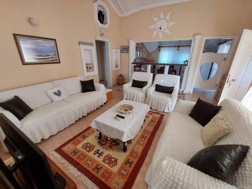 Stunning Villa With Private Pool In Ortaca, Mugla
