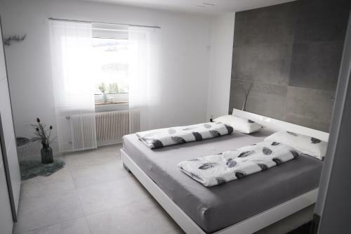 Apartamento Ferienwohnung Panoramablick-rh�n