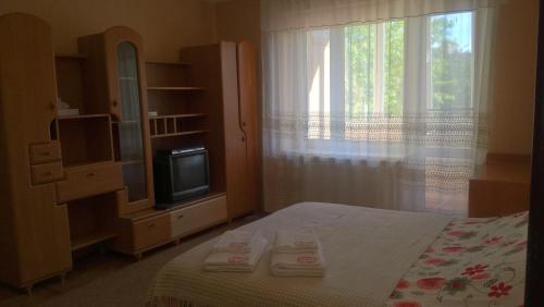Garden Apartment 27