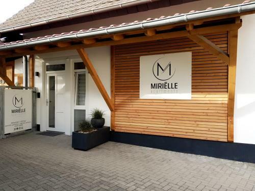 Mirielle Apartments