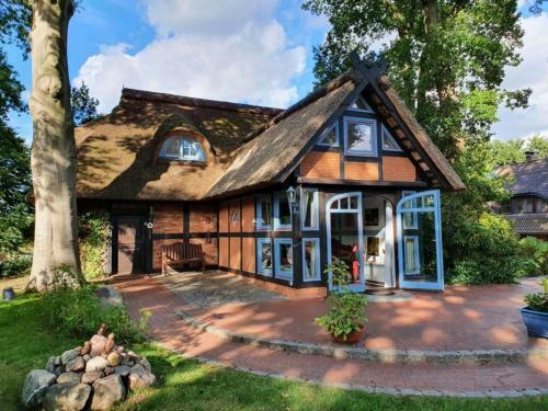 Traumhaftes Reetdachhaus Grote Eken In Der L�neburger Heide