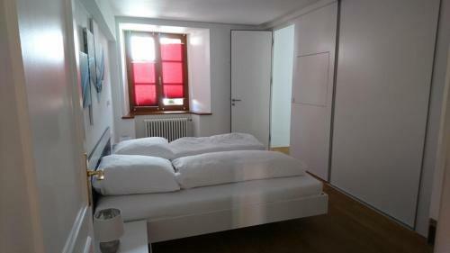 Kmh Apartment