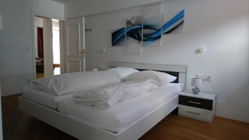 Kmh Apartment