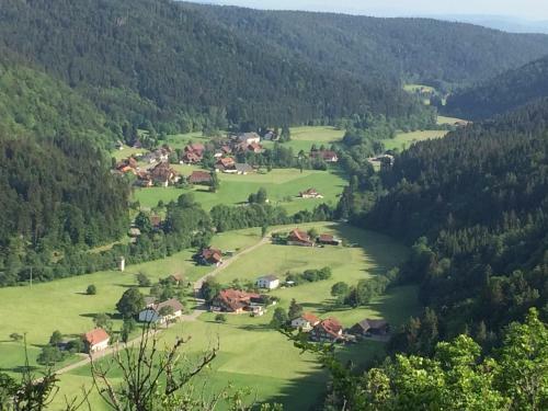 Bed & Breakfast G�stehaus Adler Albtal