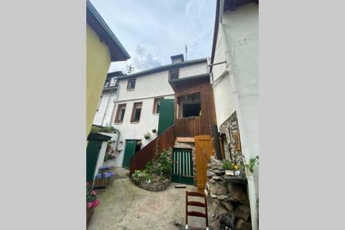 Historisches Haus Direkt Am Rhein