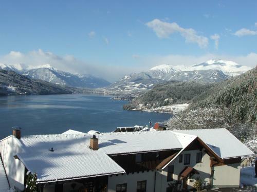 Hostal Fr�hst�ckspension G�tzfried-hof