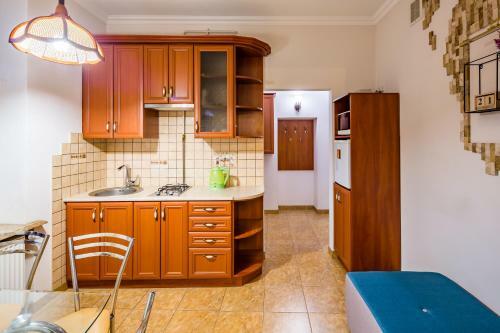 High Castle Apartment