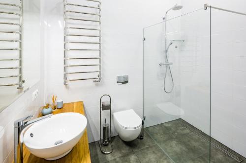 Apartamento New Large 2 Bedroom In Lviv Historic Centre