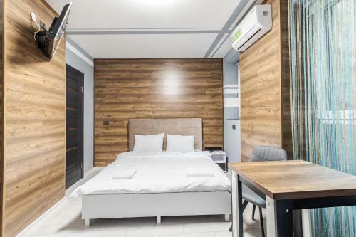 Balabana Red Apartment