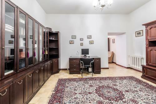 Doroshenka Antique Apartment