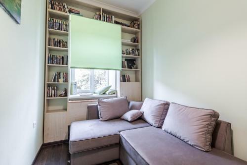 Modern Chaikovskogo Apartment